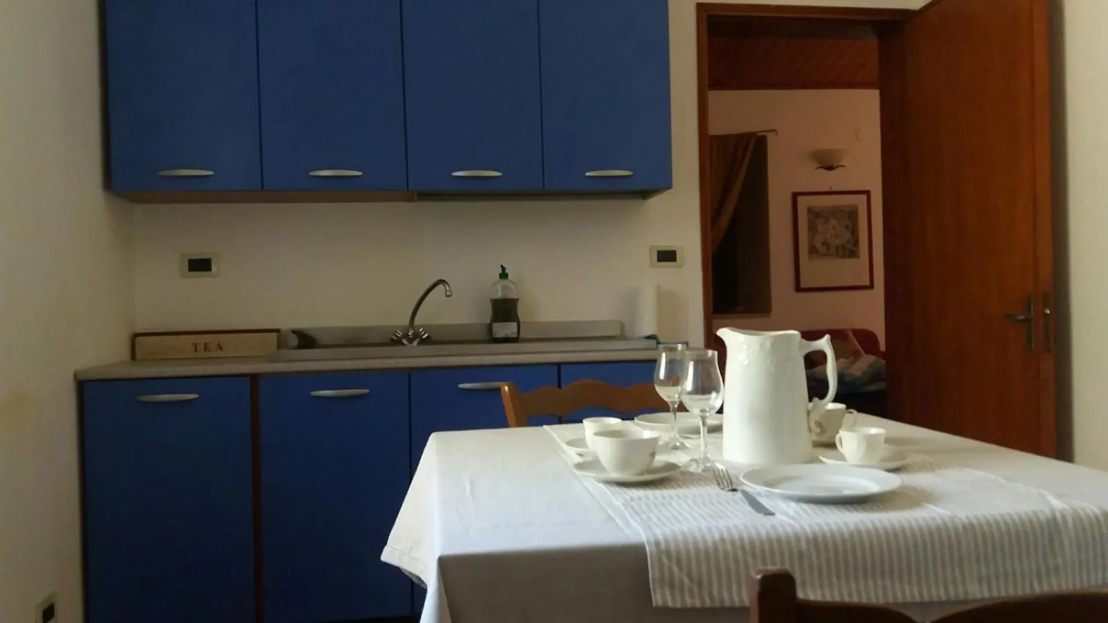 Linati'S Apartments Pollina