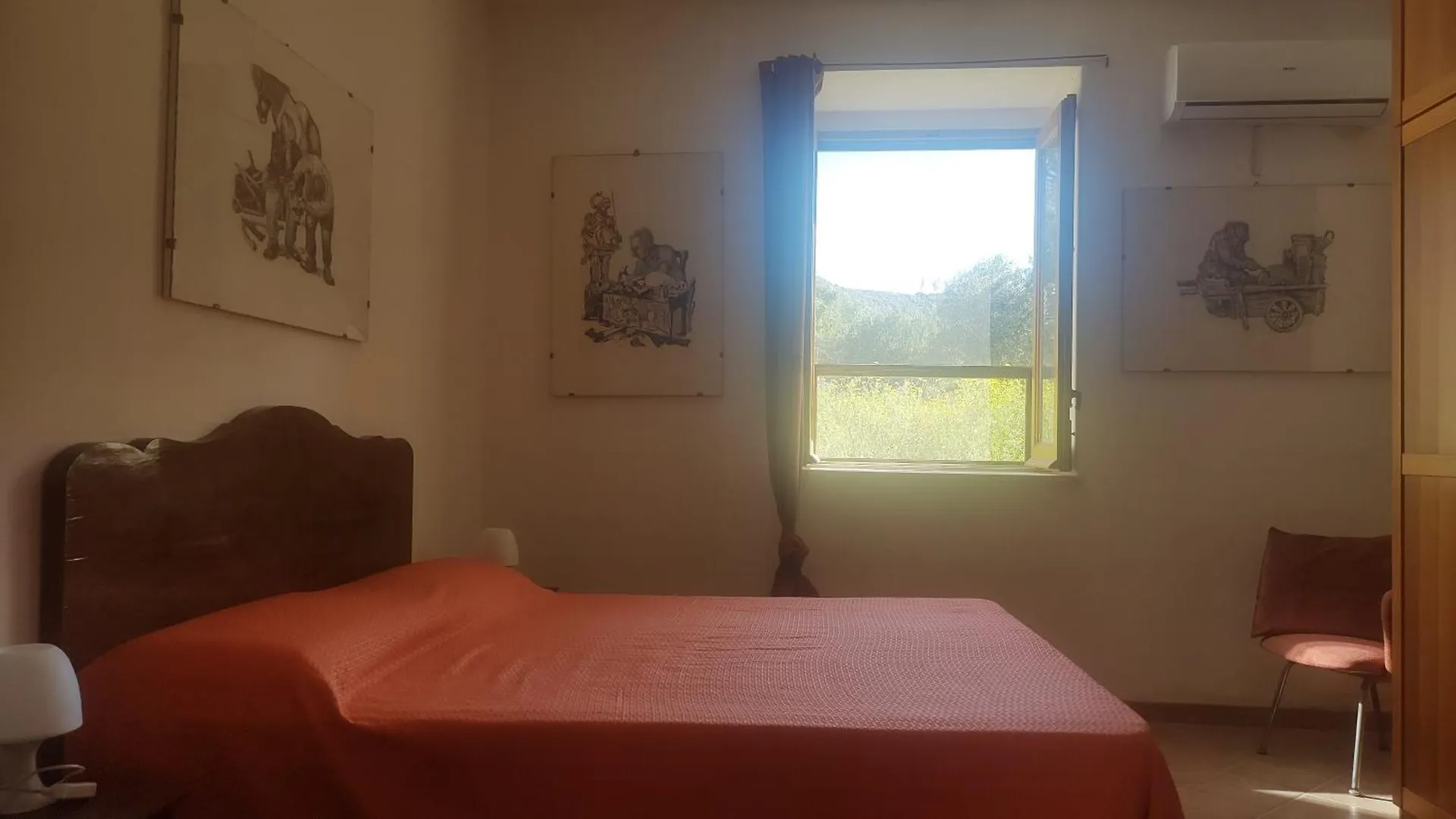 Linati'S Apartments Pollina